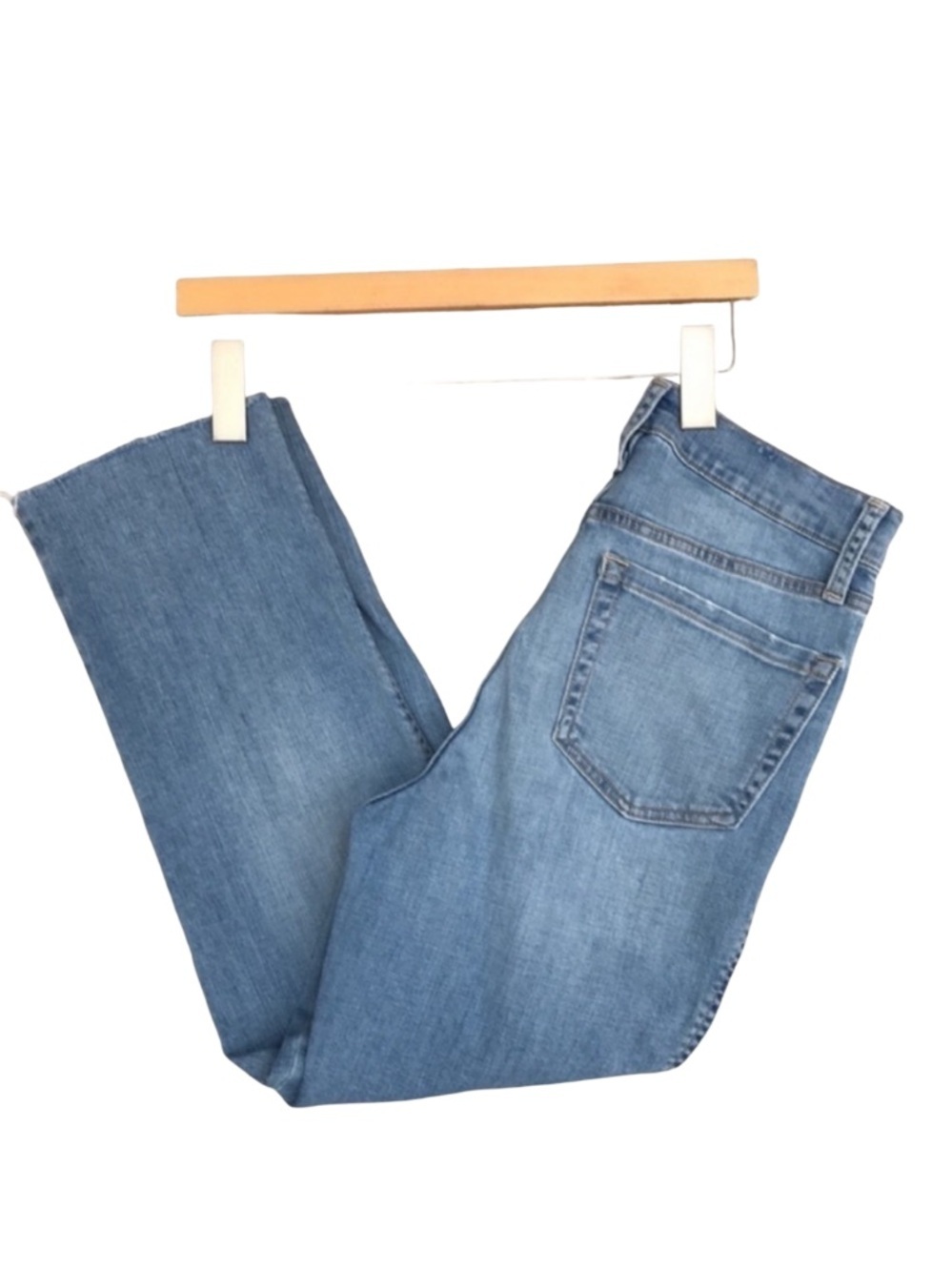 Elle Moss Jordan High Waist Straight Leg Raw Hem Jeans Light Wash